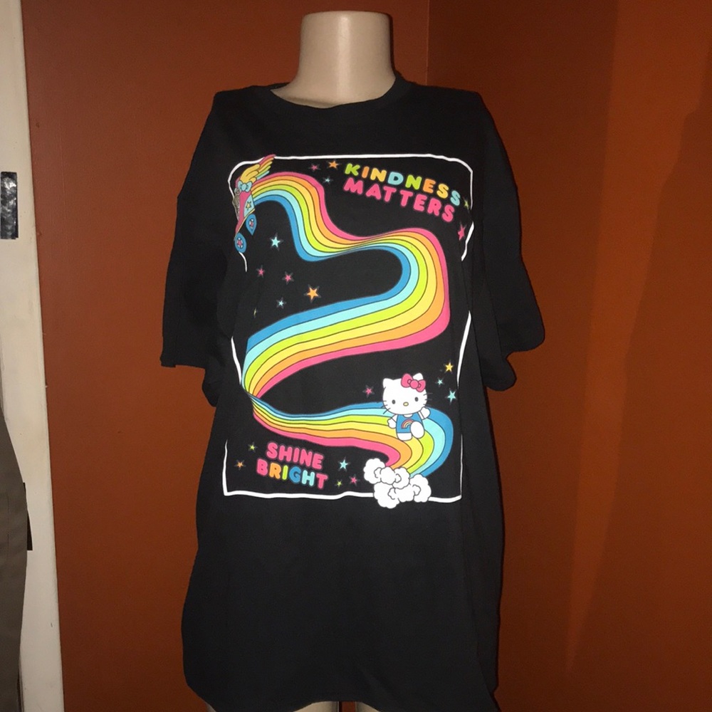 Hello Kitty tee shirt